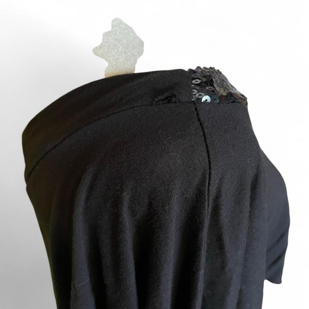 Off shoulder sequence flowy top - image 6